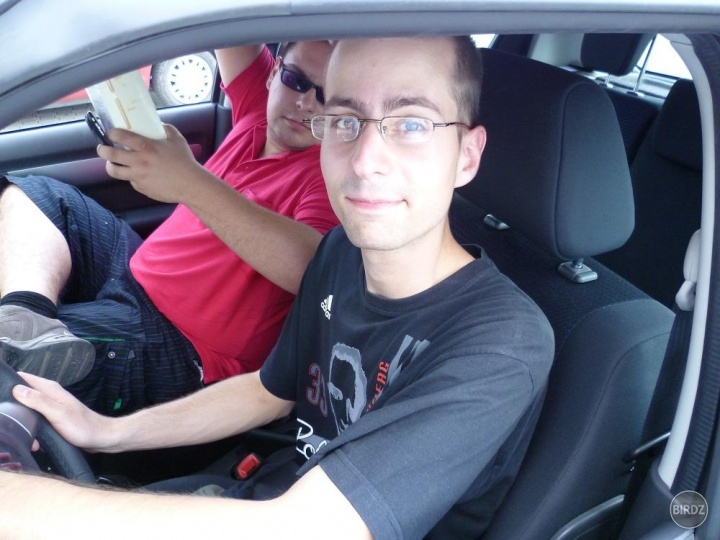 Js a Tomas v jeho aute, VT