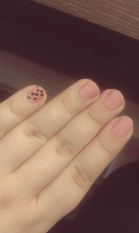 piggy nails on my sósidž hands!