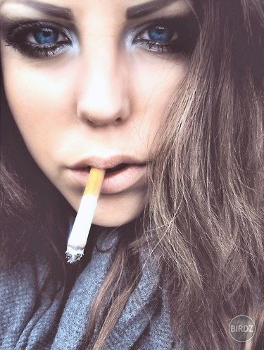 Tú cigaretu by som dala preč :D 