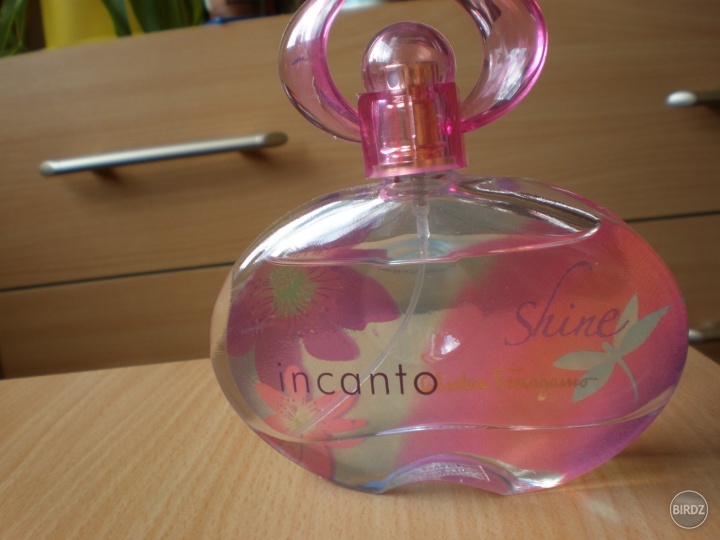 INCANTO SHINE nádherná vôňa, kt. fakt stojí za tie prachy 