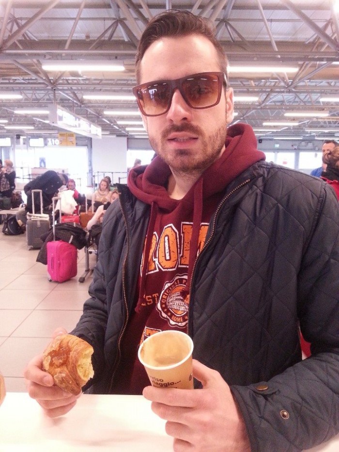 talianske raňajky a hajde domov (nenormalne mi svietilo do očí ;-) ) (zima 2014)