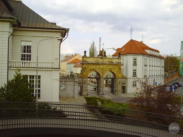 brána plzeňského pivovaru (Pilsner Urquell)