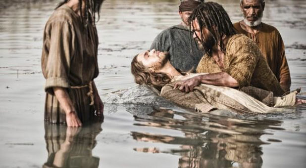 Váh 10.7.2014 
krstil som Ježiša