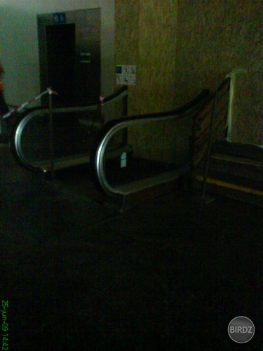 no pohyblivé schody v Poprade na stanici:)ale je možné,že sa nimi nikam nedostanete:D