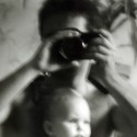 Asi rok 1993 a môj otec sa so mnou fotil o zrkadlo :D:D:D 