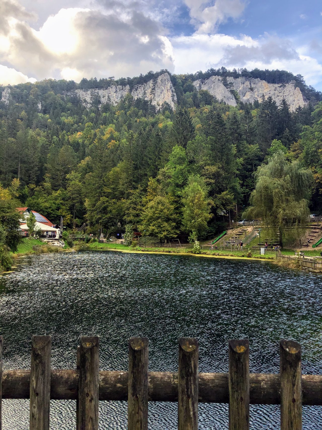Dnes sme mali krásny výlet v Rakúsku. Vodopády Myrafalle a tiesňava Steinwandklamm :) a v tiesňave ani nohy :D