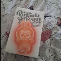 Mamina ma takto milo spontánne prekvapila. Stále som názoru že 80% tých,čo si idú labubu mániu keby to vidia niekomu polroka dozadu na kabelke tak sa rehocú