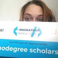 At&t Hackathon - Cena jednotlivca, stipendium na ich programovacie kurzy v hodnote 6000 dolarov (snad budu dobre :D)