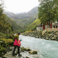 Krásne nórske potôčiky a krásny koniec septembra. Pozrite na tie farby! ❤