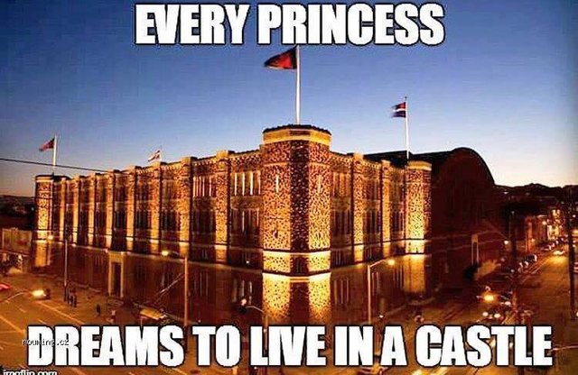 Pekny hrad :)