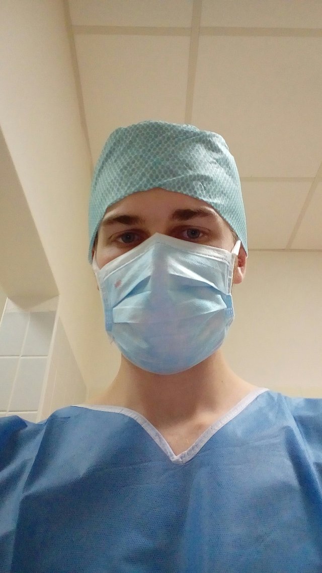 Tak a jedna selfie ako spomienka na chirurgiu I