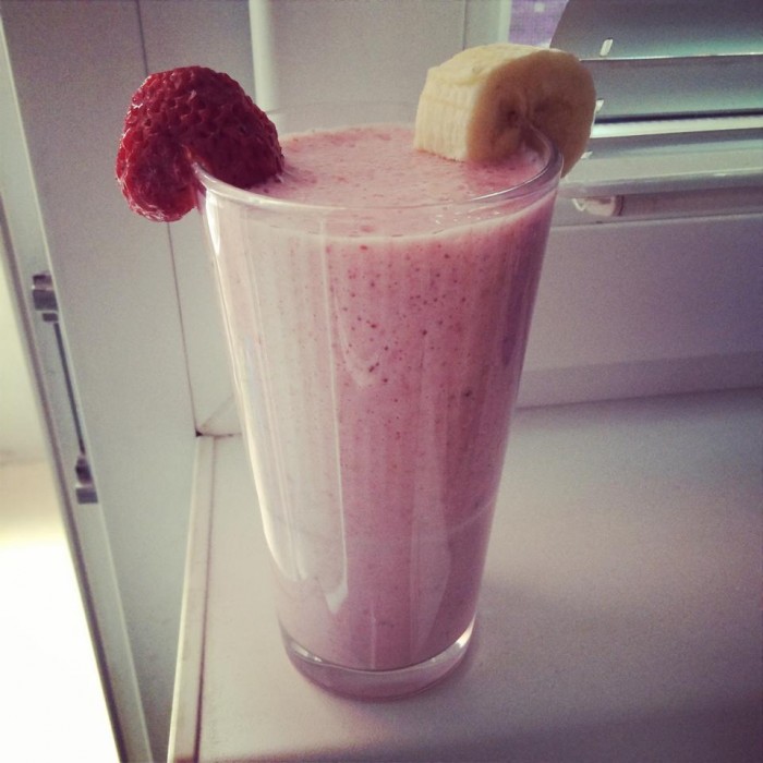 Jahodovo - banánové smoothie :)