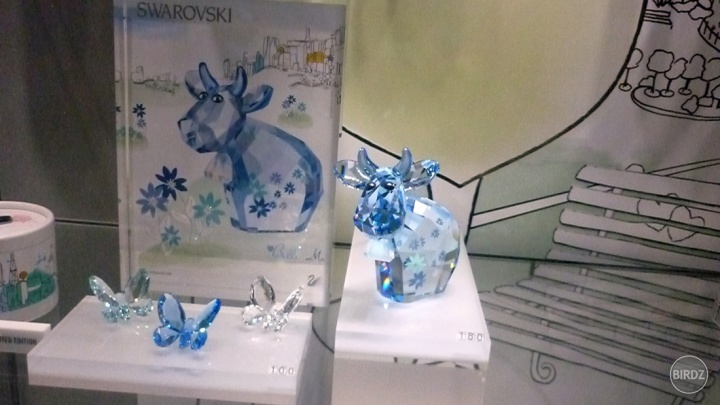 Swarovski kravička 