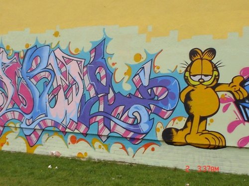 ten garfield bol este s takymi faajnovymi grafitmy..