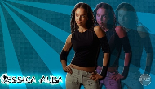 Jessica Alba upravena cez Photoshop