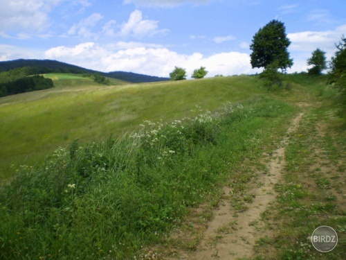 Hradisko a začiatok túry na Čergov