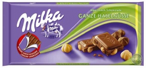 milka s orieskami...oouch..mnamkaa :D najuzasnejsia cokolada na ceeeeelom sveteeee :D
kaslat aj na dietu :D