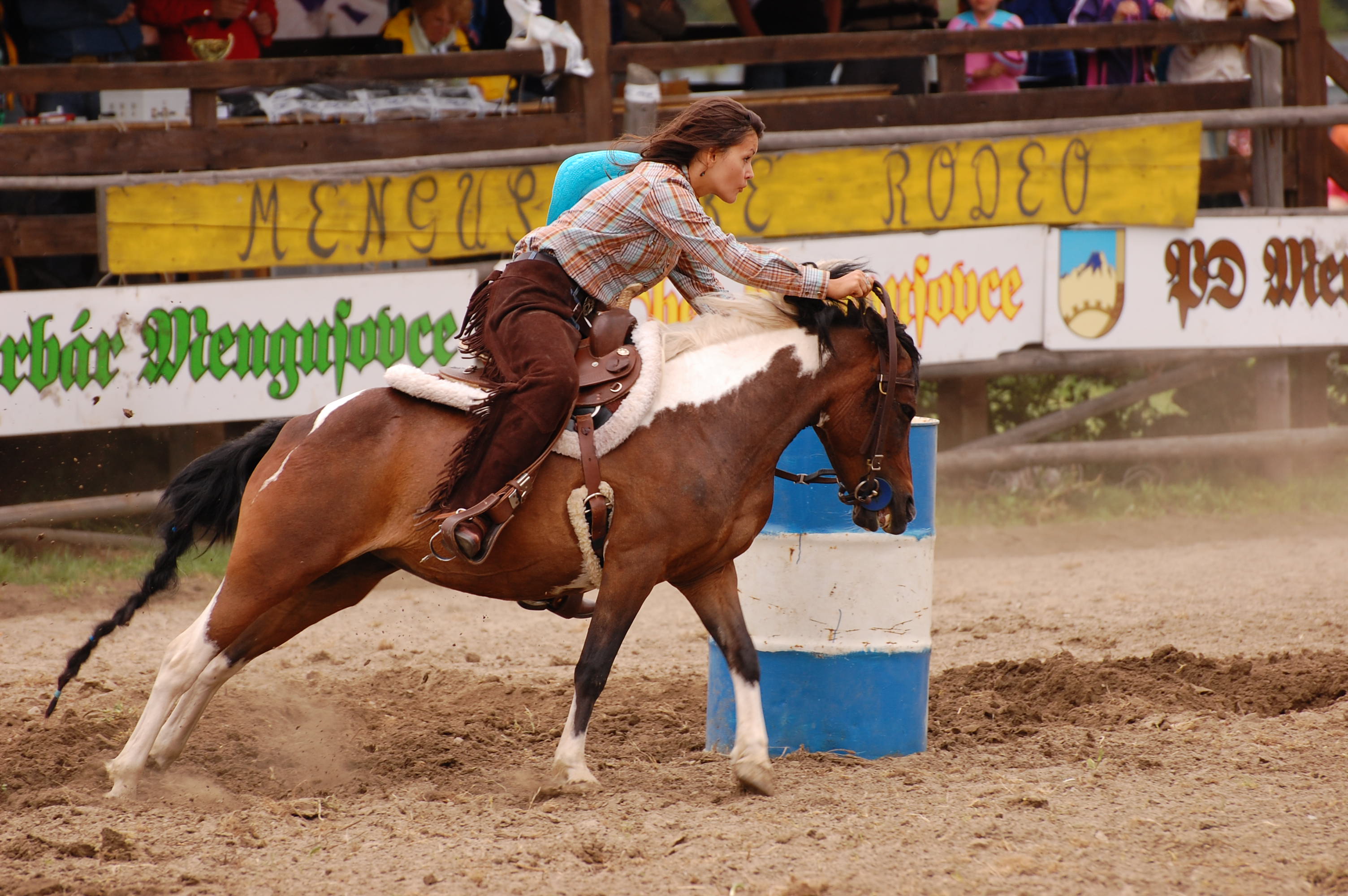 Mengusovské ródeo- Lulien barrel race:)