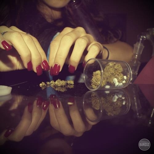 Roll up and smoke. <3