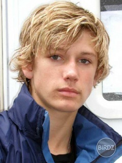 Alééééx Pettyfer :D