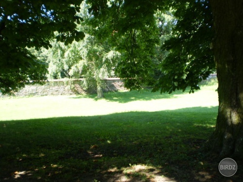 Červený kameň - park