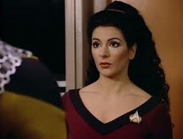 Deanna Troi Star Trek nova genercia