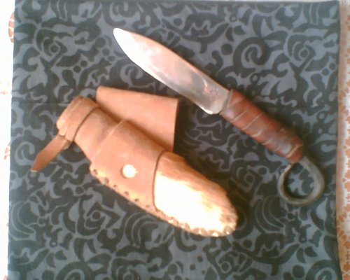 moj knife : hand made 