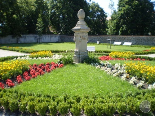 Čerevený kameň - park