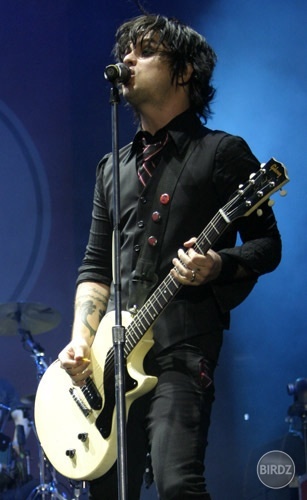 Billie a jeho gitara :) 