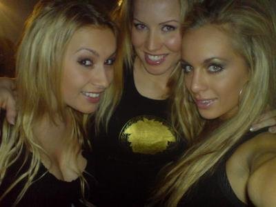 Nase blond trio:)Baja,Nikina a ja:)