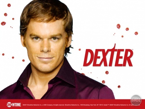 Dexter :) ppci serial... inak nemate niekto knihu v PDF-ku???? :P