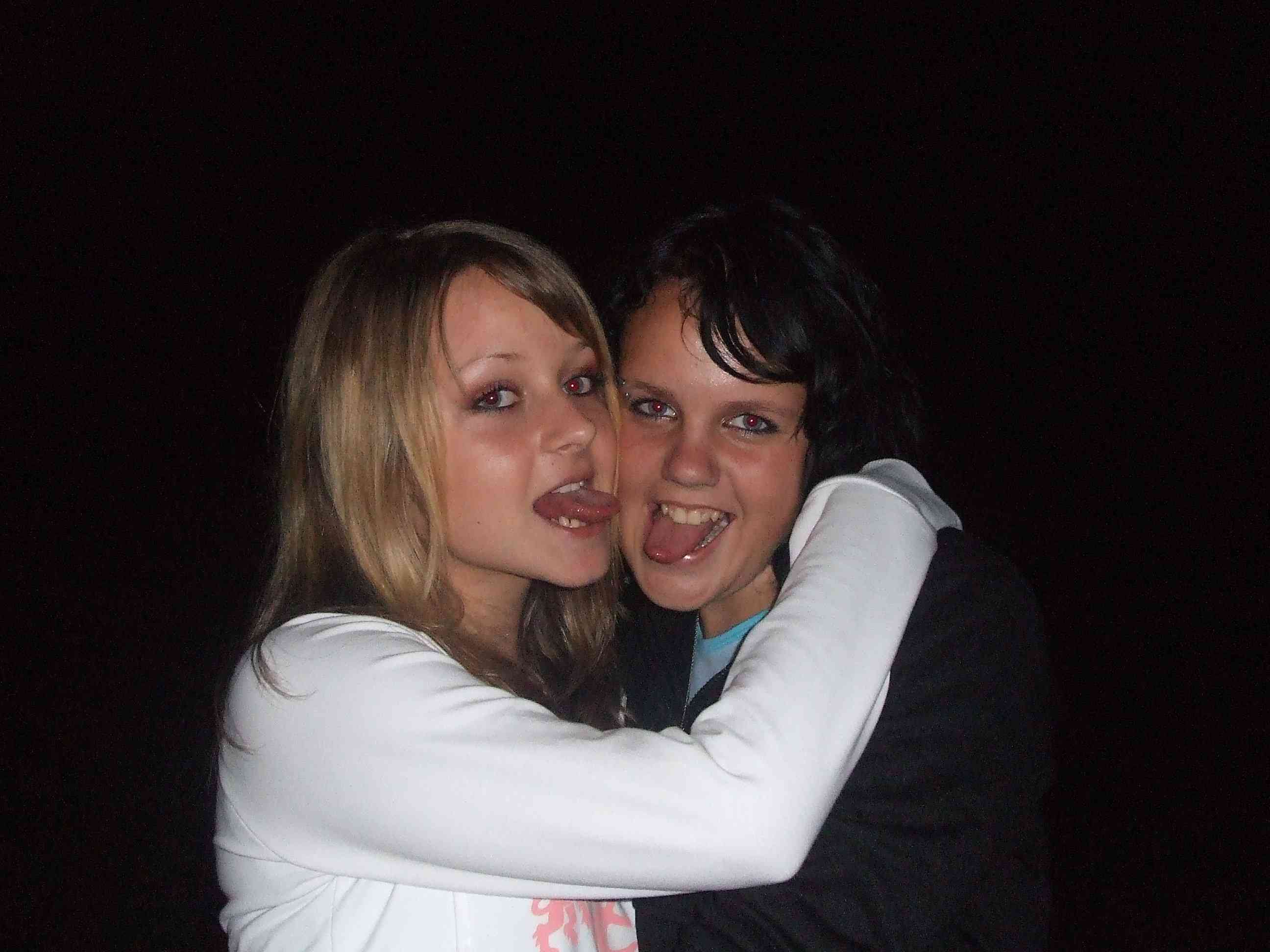 aAaA..mY vErY gOoD fRiEnD...KaCeNkA