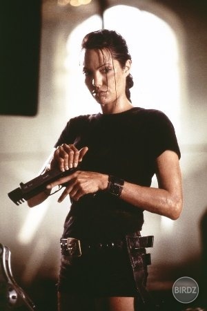 TombRaider3

..hm, hmm krasna herecka no nie hm...akoze Lara Croft alias lady Croft...,,...