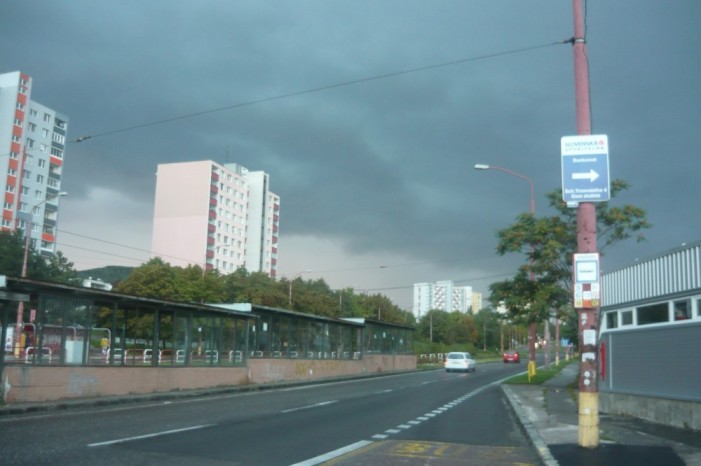 Pre tých, ktorí neštudovali meteorológiu. Áno, pršalo, a to docela dosť. :D