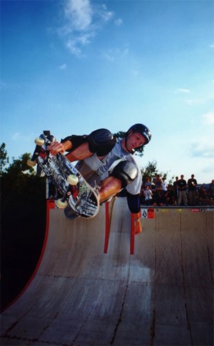 Tony Hawk.....najlepší sk8r aký existuje podľa mňa.....