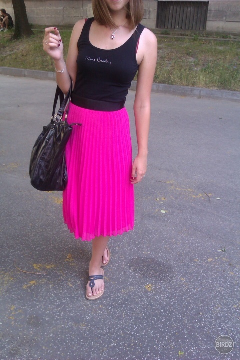 HINTH OF PINK :-)