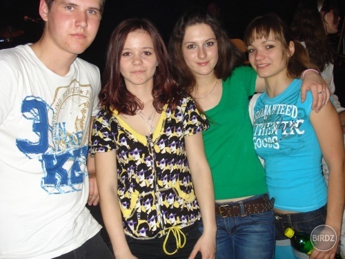 Roman, niki, viki, Orsi na koncerte :)