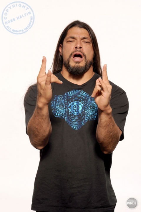 óóó Robert Trujillo