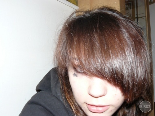 EMO?? nieee...:D ale hviezdcku ma peknu:D