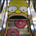 homer simpson eskalátor