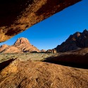 SPITZKOPPE - filmár a fotograf Miro Pokorný Vás pozýva na Foto Safari do najfotogenickejšej krajiny sveta - viac info na: http://www.offroadtours.sk/fotosafari.html (Foto: Julo Nagy Namíbia/2008)