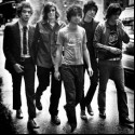 The Strokes :)
maju az nechutne dobru hudbu:D