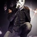 Slipknot ...toto je najlepsi spevak na ceeeeeelom mrte blbom svete...COrey Taylor !!!!!!! a je ece aj fesaQ !!!! 