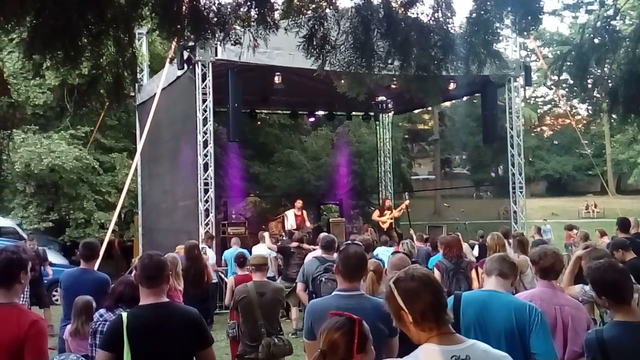 Konflikt ... Stupava pivo fest 2018  (nekvalitna fotka z videa) 