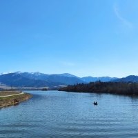 test bajku mam za sebou, 40 km stačilo pre dnešok
... idem relaxovať na hory, na chalupu a rano na východ slnka :) 